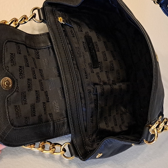 Michael Kors handbag - Picture 6 of 9